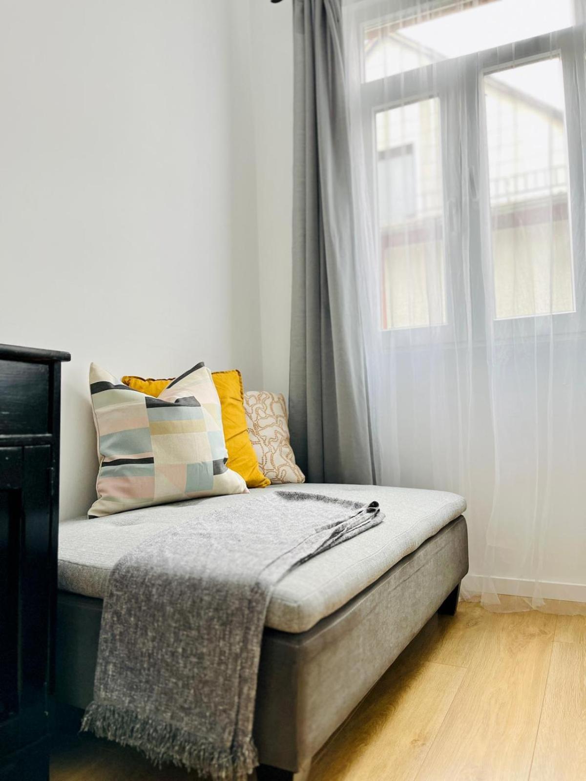 -1-Zentral-Traumwohnung-Rhein โอเบอร์เวเซิล ภายนอก รูปภาพ