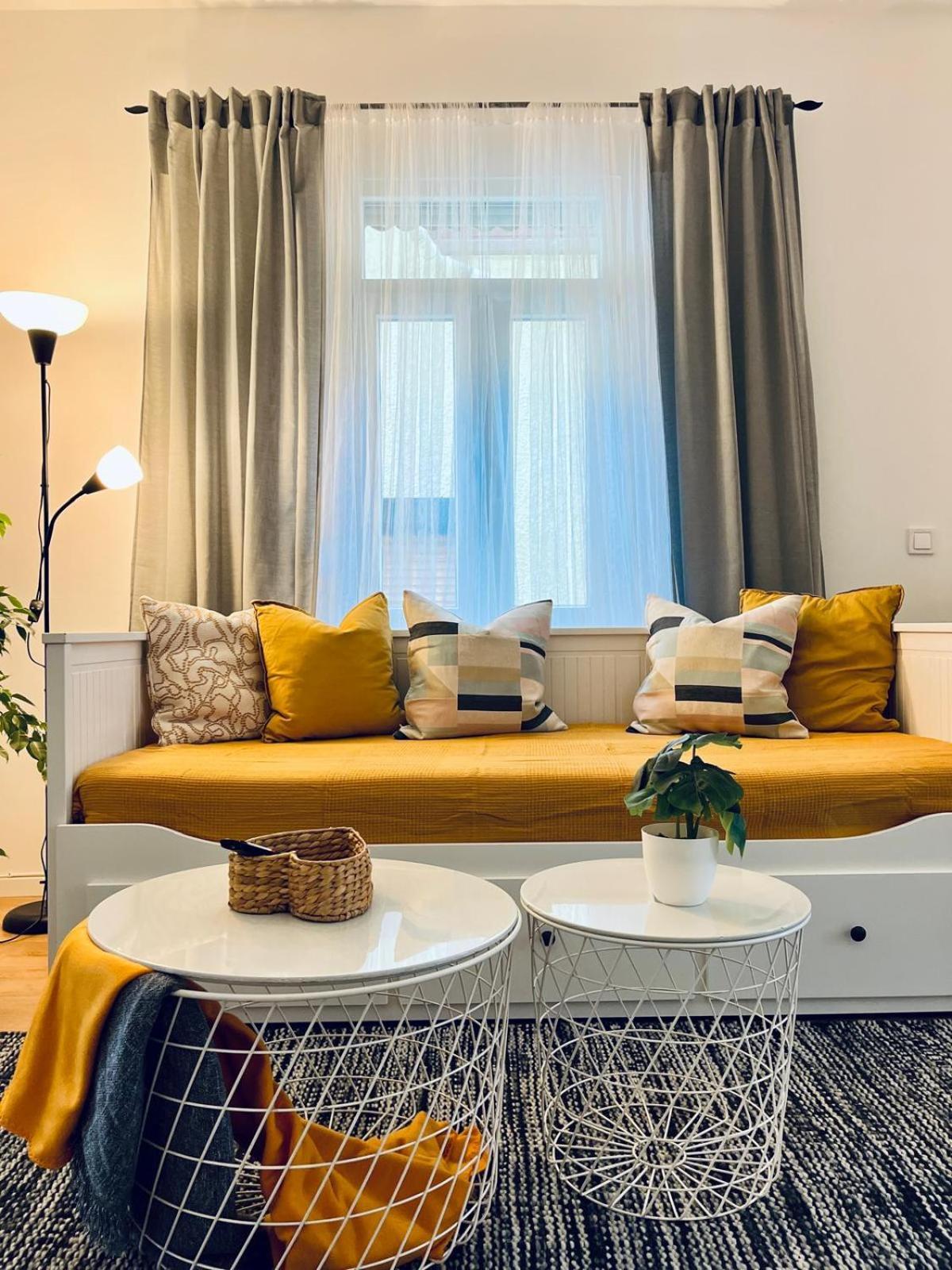-1-Zentral-Traumwohnung-Rhein โอเบอร์เวเซิล ภายนอก รูปภาพ