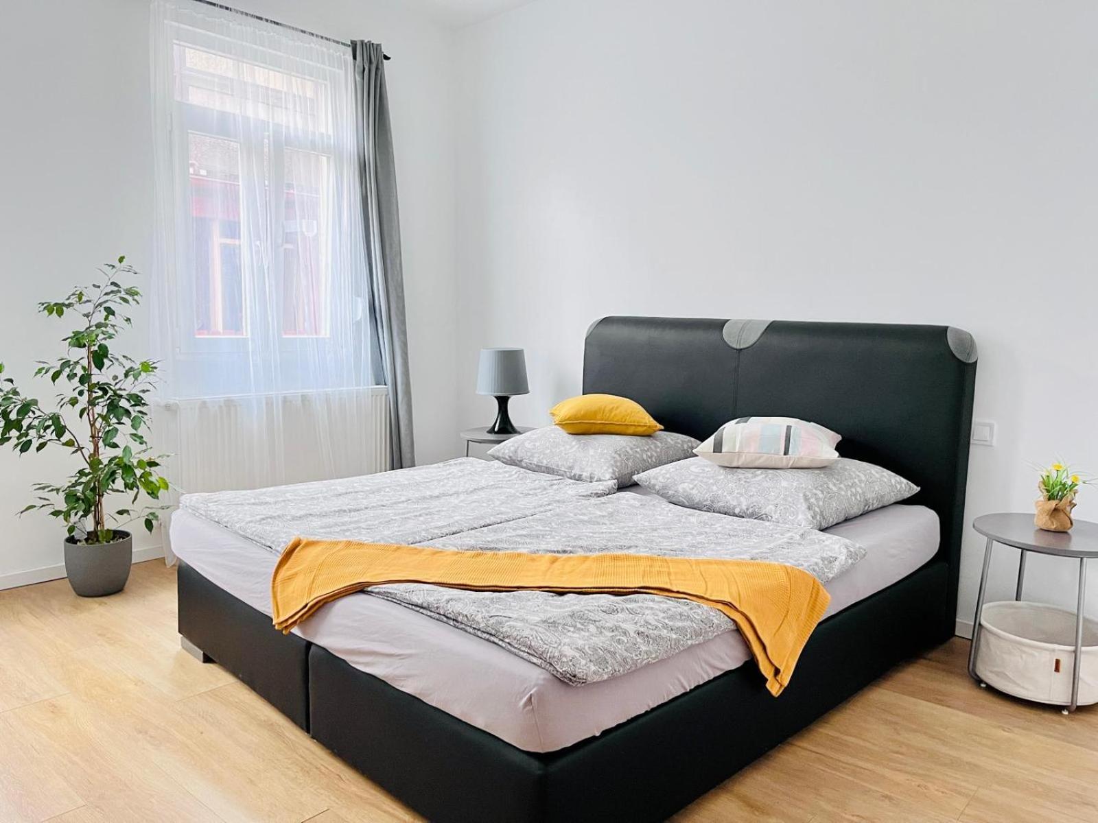 -1-Zentral-Traumwohnung-Rhein โอเบอร์เวเซิล ภายนอก รูปภาพ